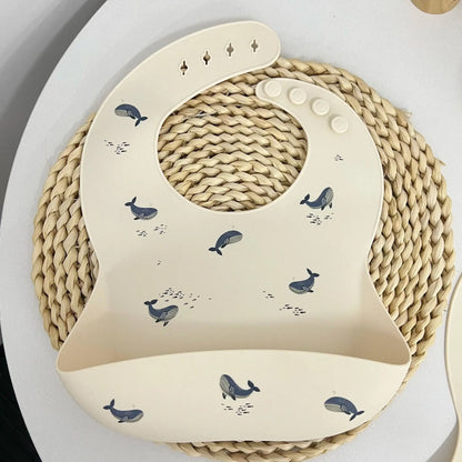 Whale Cartoon Silicone Baby Bib - Food-Grade Oil & Dirt Resistant