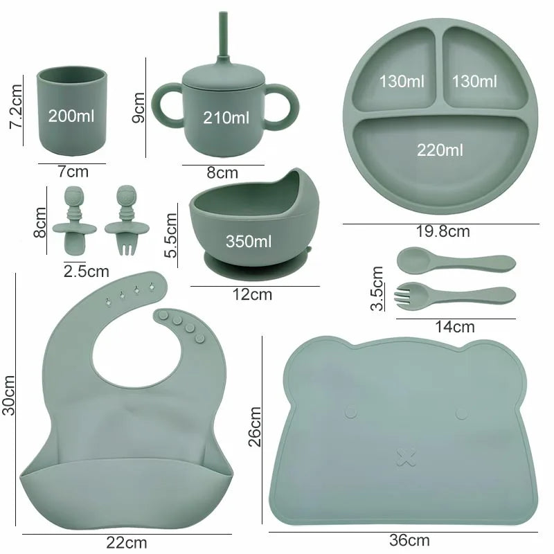 Set of green baby吃饭ware with measurements
