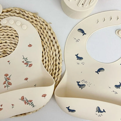 Whale Cartoon Silicone Baby Bib - Food-Grade Oil & Dirt Resistant